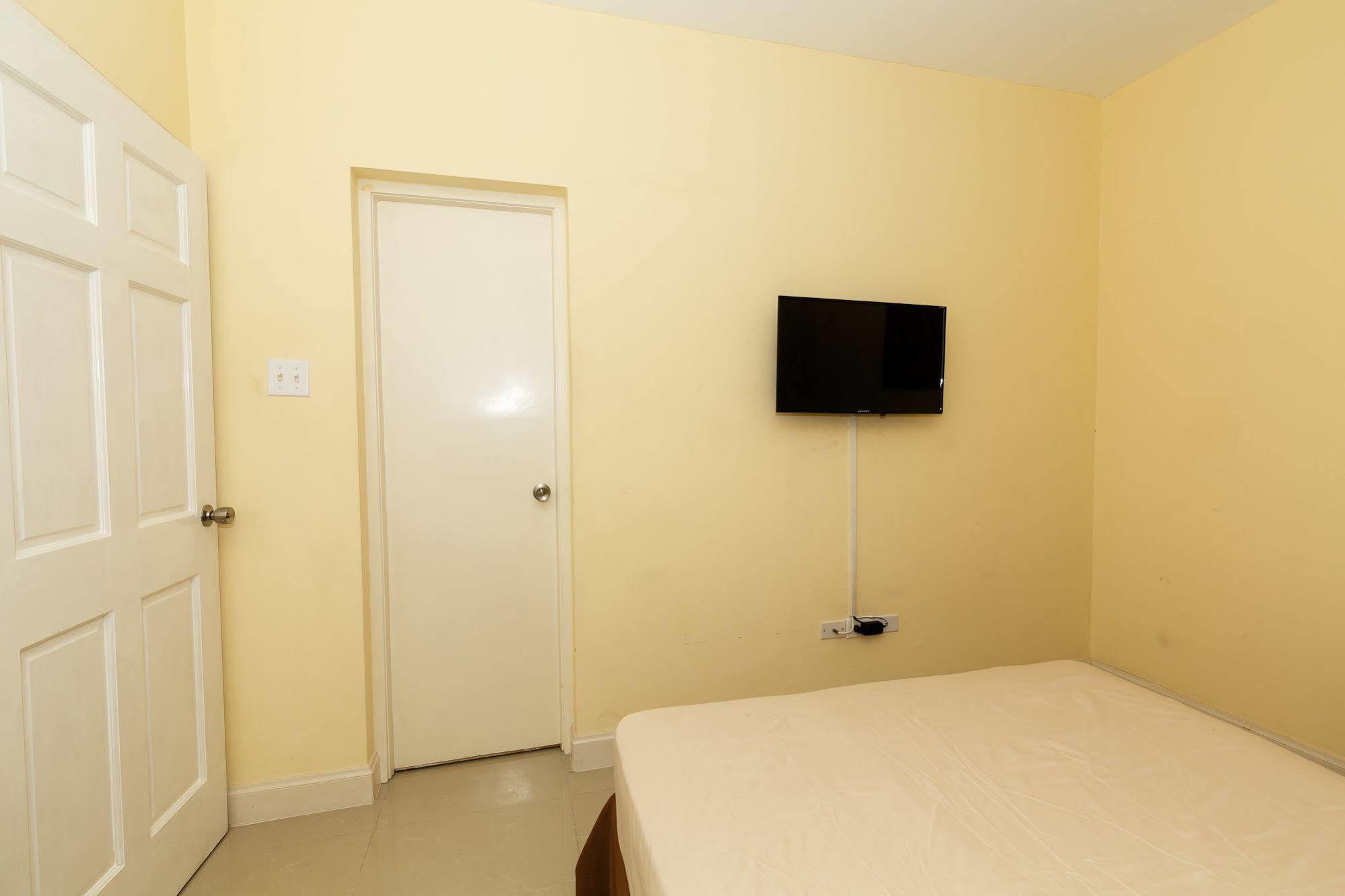 Jasmine Inn Kingston Eksteriør billede